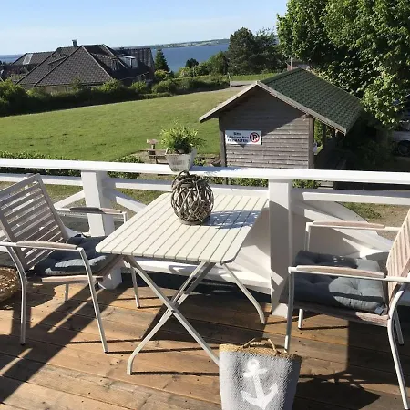 Nordlicht, 1-zimmer Mit Meerblickbalkon 500 M Zum *